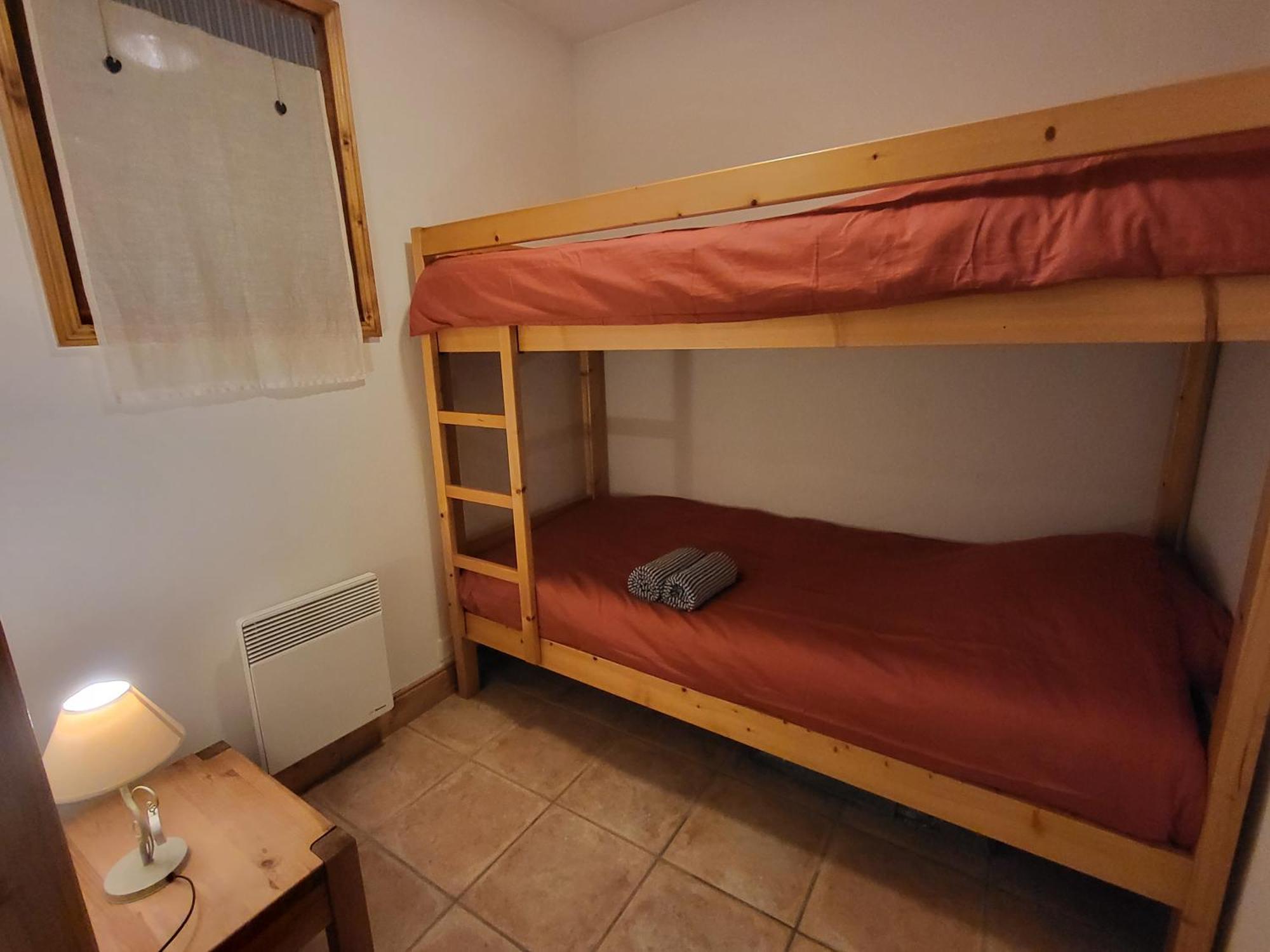 Ecrins A4, 1 Bedroom Apartment With Bunk Room, Central Самоен Экстерьер фото